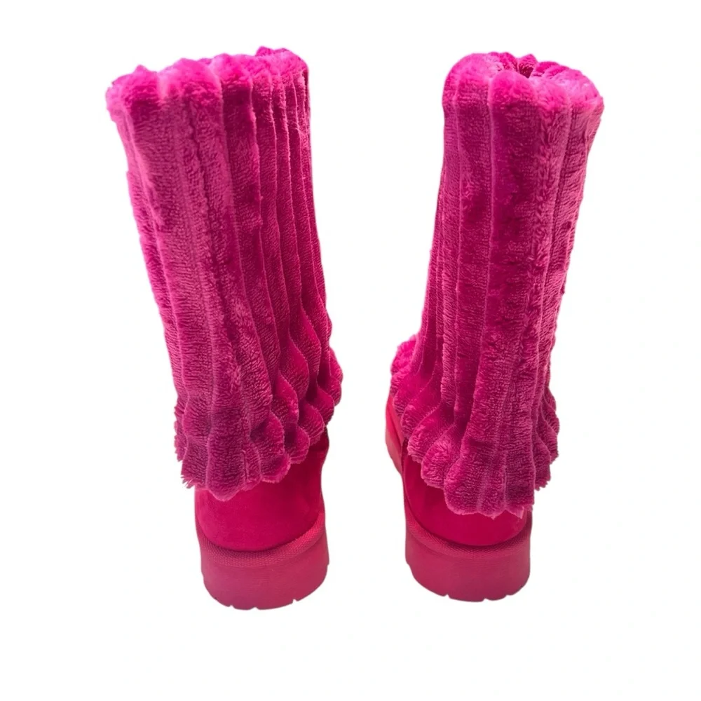 Lurnyet NWOT Women's Fuzzy Faux Fur Warm Winter Boots in Purple and Pink Sz 8.5